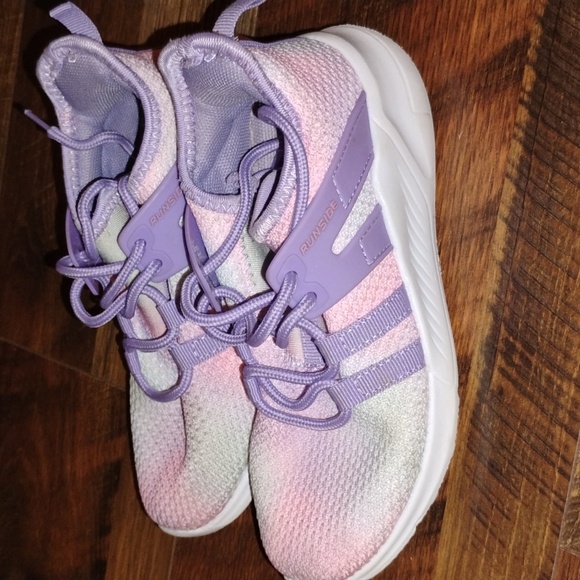 Girls Size 13 Shoes!!! - Picture 11 of 16